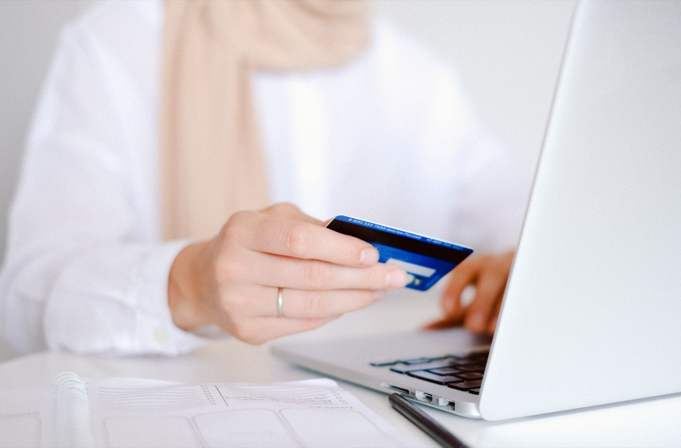 Compte pro en ligne : ce que recouvre l'offre