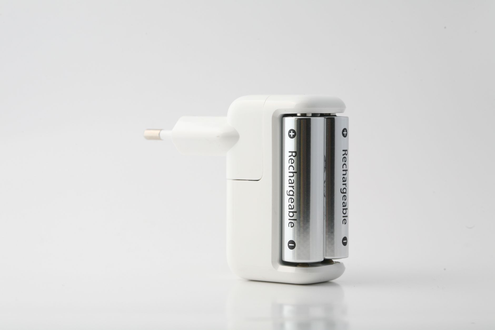 Recharger votre vélo électrique à 100 % : une erreur qui pourrait vous coûter cher !