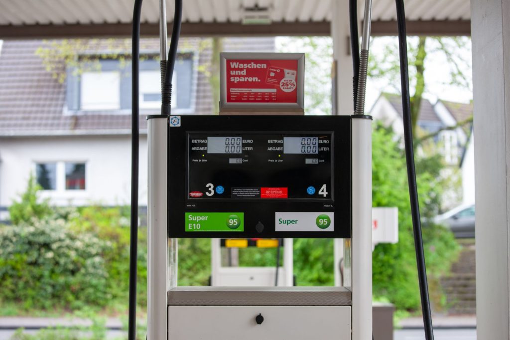 République tchèque : le plafonnement des prix du carburant va-t-il faire école ?