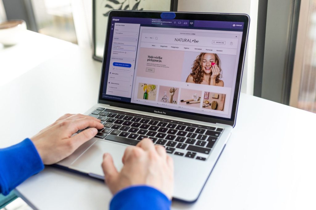 Pourquoi un bon site pro change la visibilité d&rsquo;une activité de servic