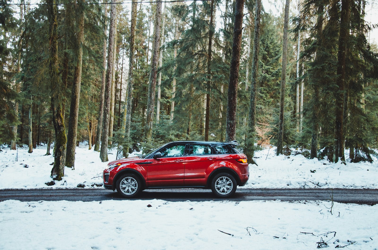 Attention, automobilistes : des changements majeurs sur les pneus hiver dès novembre 2026 !