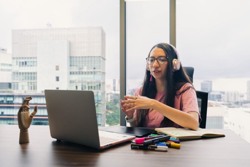 Créer un site internet pour son entreprise : qui choisir, agence ou fr